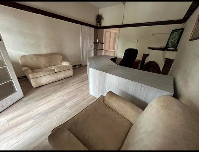 2 BEDROOM APARTMENT FOR SALE IN PIETERMARITZBURG CENTRAL